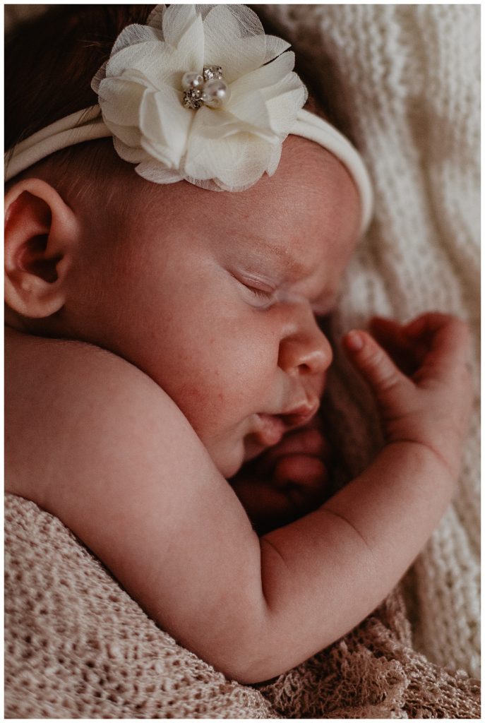 maternity newborn photographer in basel switzerland 